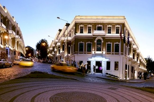 Vişnezade Süleyman Seba Cd Eşyalı Kiralık Daire, 3+1.