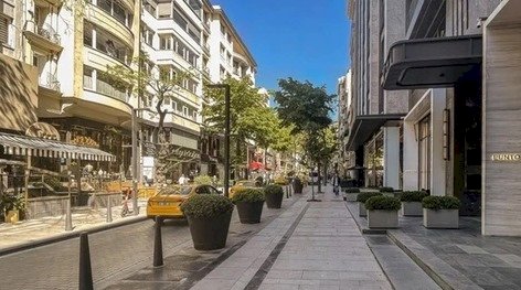 İstanbul un en pahalı kiralık gayrimenkul yaşam alanı Abdi İpekçi Caddesi.